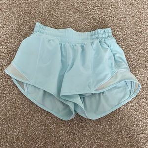 Super cute lululemon blue glow hotty hot shorts size 2, 2.5 inch